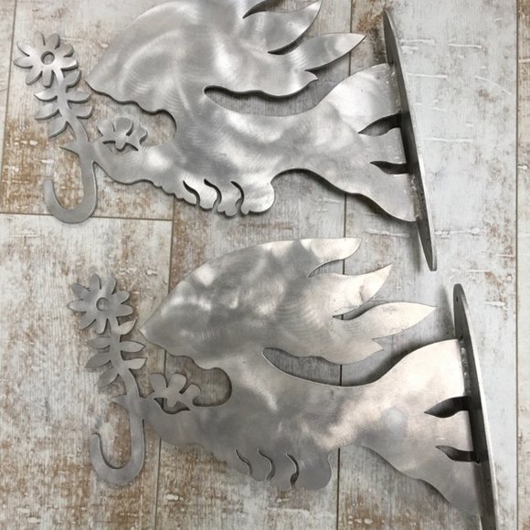 Vintage "Angel with Flower" Plant Hanger (1) - Picture 3 of 14